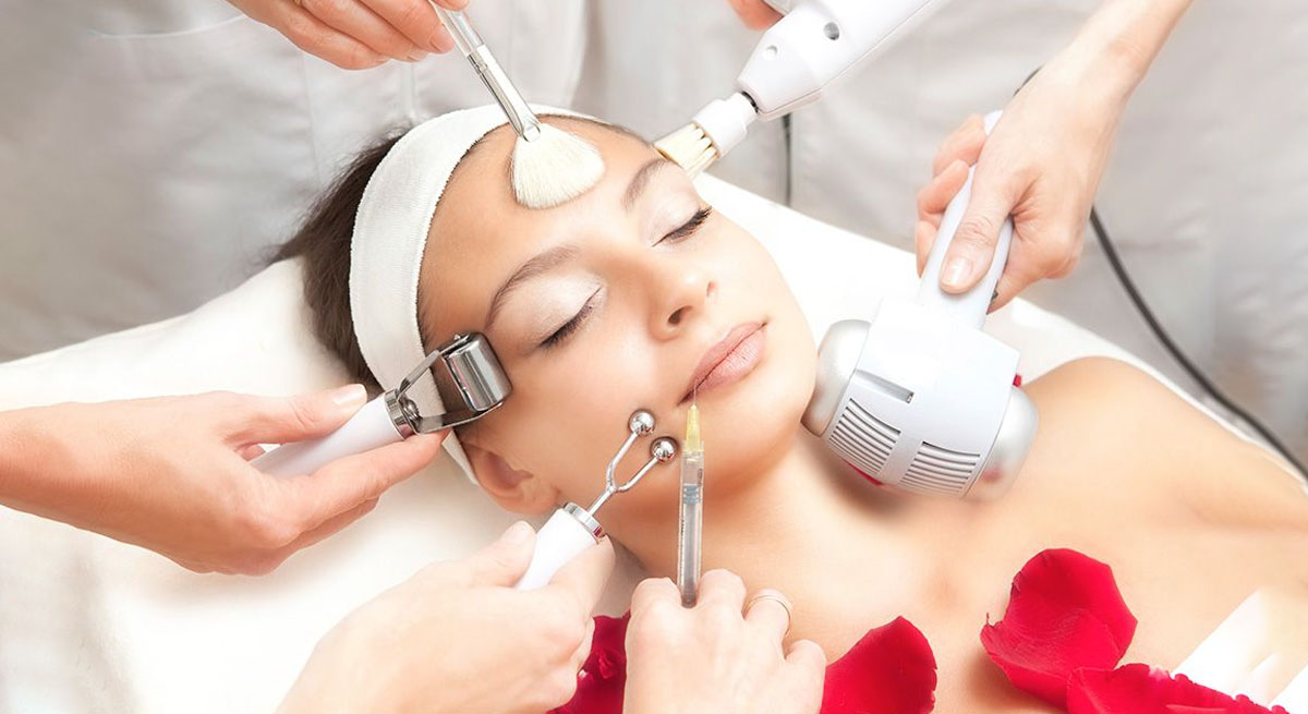 Transform Your Glow: Visit the Top Skin Treatment Clinic In Dubai!